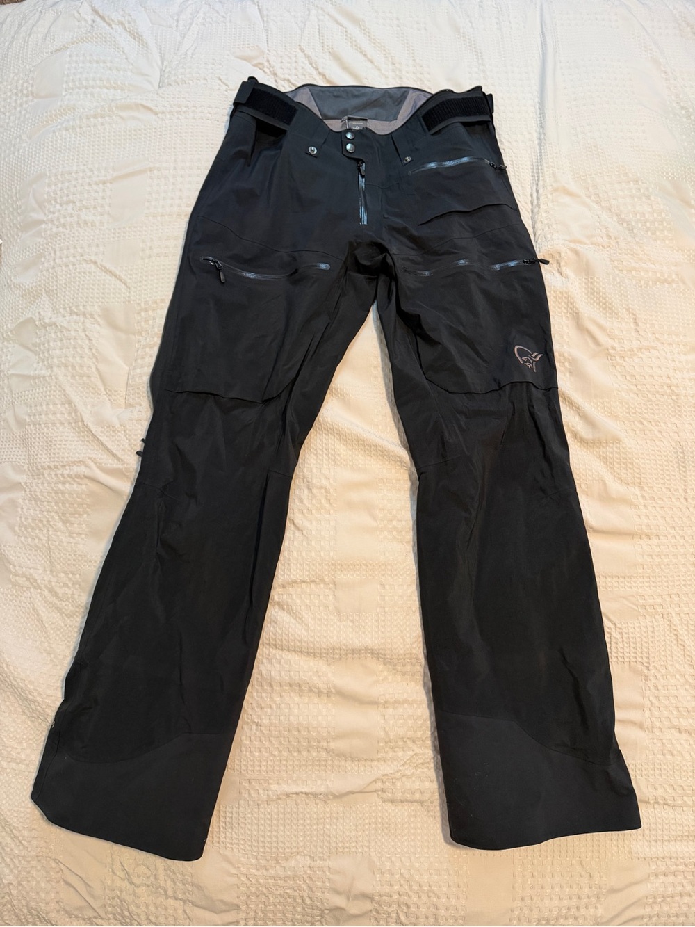 Large Norrona Lofoten Gore Tex Pro Ski Pants